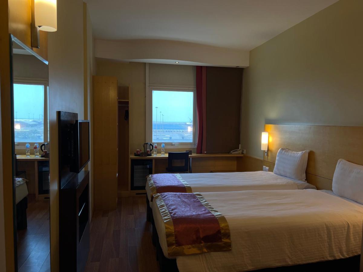 Ibis Yanbu Hotel Ngoại thất bức ảnh